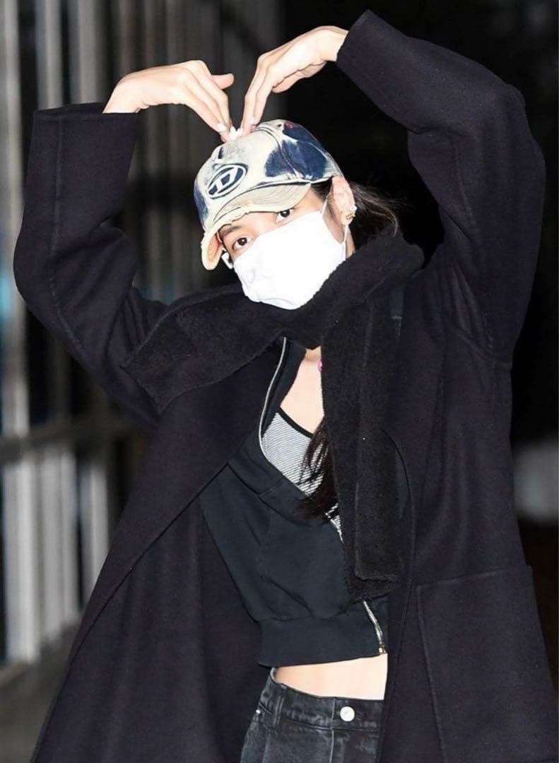 ヒョンジン着用DIESEL C-Seymon DENIMBLEACHED CAP