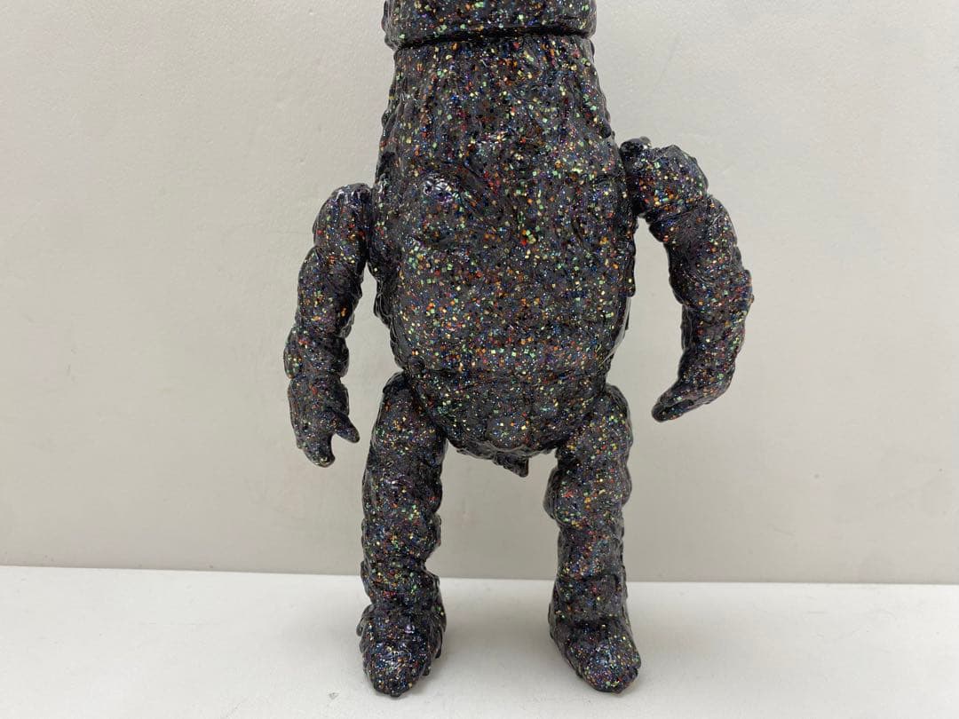 希少品！】BLOOD GUTS TOY izumonster 屍怪獣 ラメ成型 - メルカリ