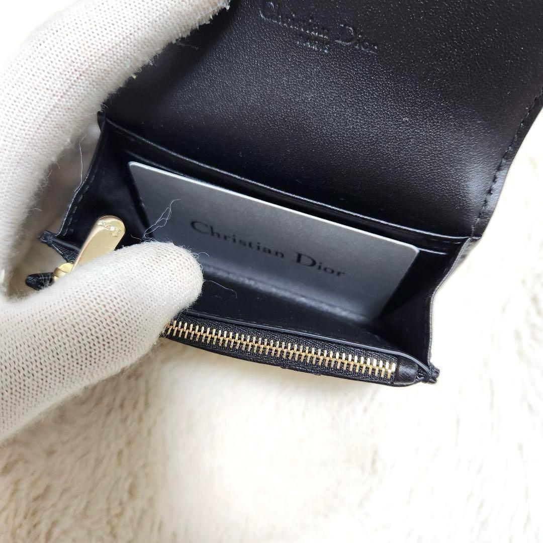 ✨ほぼ未使用　正規品✨ディオール　二つ折り　ケース　名刺入れ　チャーム