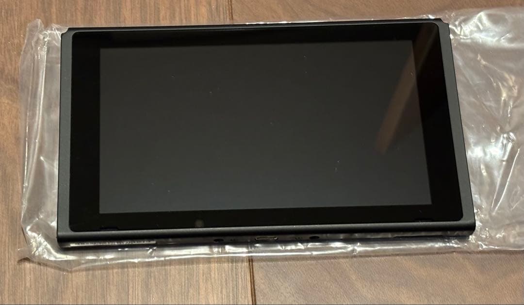 Nintendo Switch 本体【24/11購入 延長保証付】