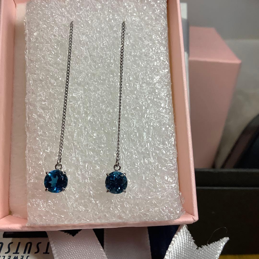 ツツミk10WGロンドンブルートパーズピアス ジュエリーツツミ K10ホワイトゴールドロンドンブルートパーズピアス