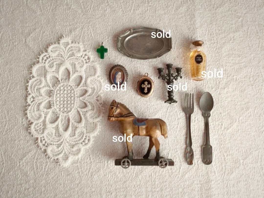 チョコメルさま】vintage ✙ * クロス ロケット ペンダントトップ