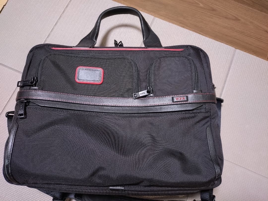 TUMI Alpha エクスパンダブル JAL限定モデル