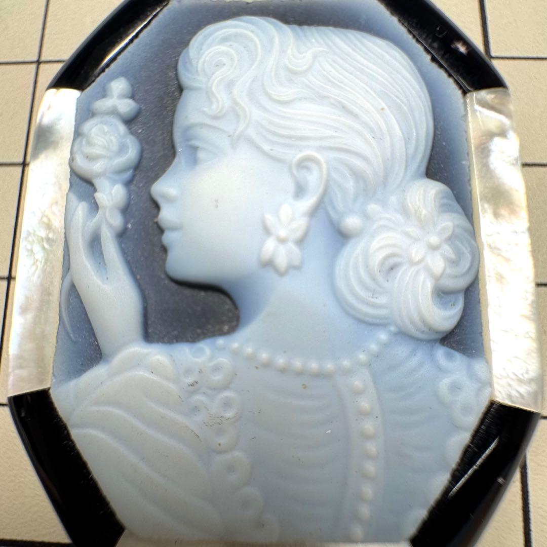 ストーンカメオ　ハンドメイド　刻印あり　オニキス　Mipeu