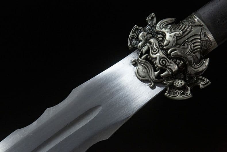 趙雲 覇王銃 槍 竜吟銃 冷兵器 手鍛造打 古兵器 武具 鑑賞用 装飾用