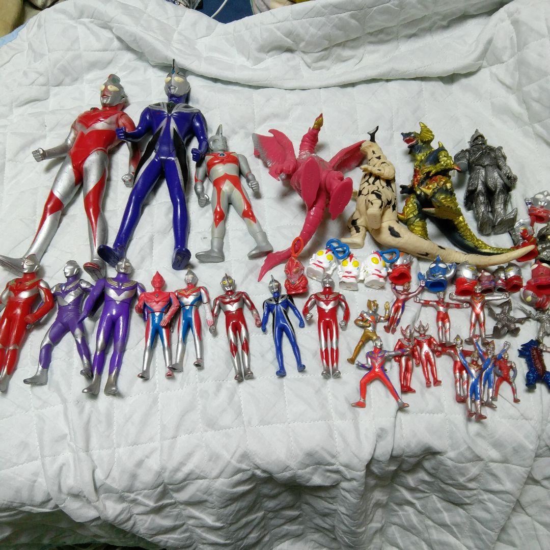 ウルトラマン フィギュアセット ジャンク - メルカリ