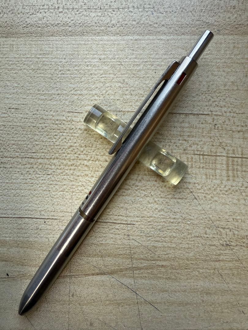 PILOT 多色ボールペン シルバー　廃盤　昭和レトロ　パイロット４色　激レア