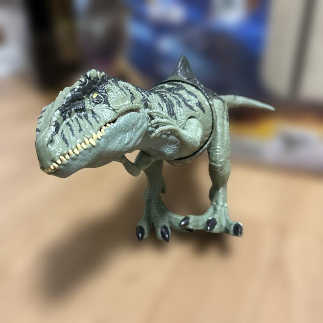 ジュラシックワールド スーパーかみつき！ほえるギガノトサウルス