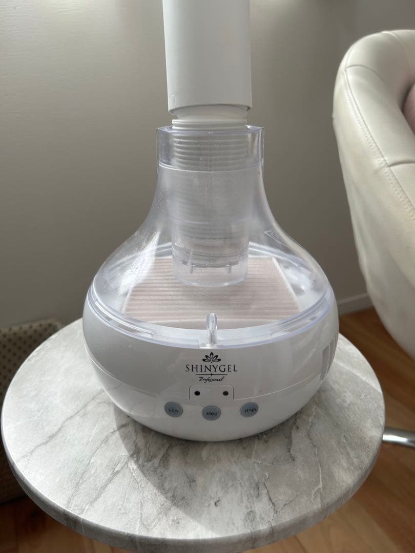 SHINY GEL 集塵機ホワイト