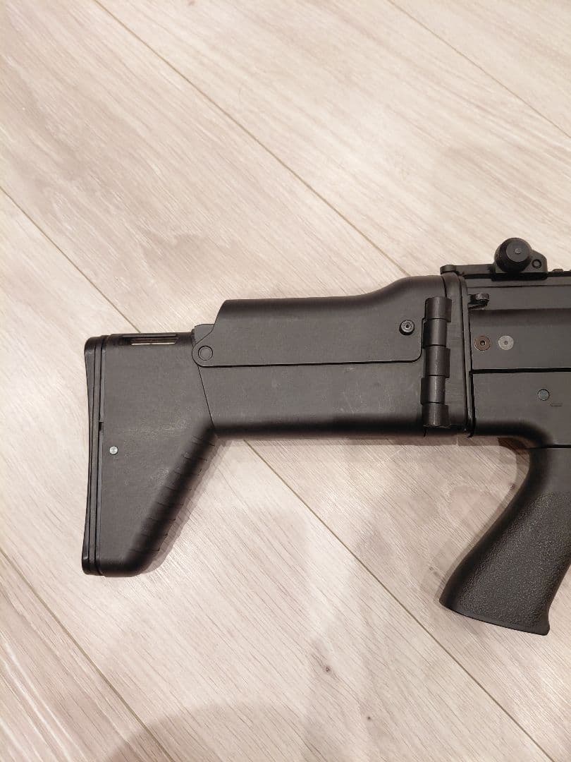 東京マルイ　電動ガンMK16スカー