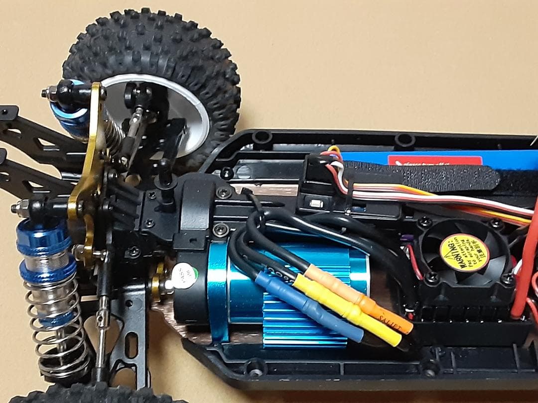 【ジャンク新品】WLtoys 124017 V8 ブラシレスモーター ㉒