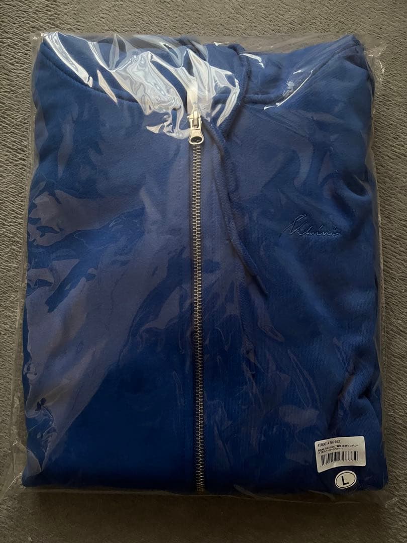 INI 藤牧京介 京介パーカー 青 L