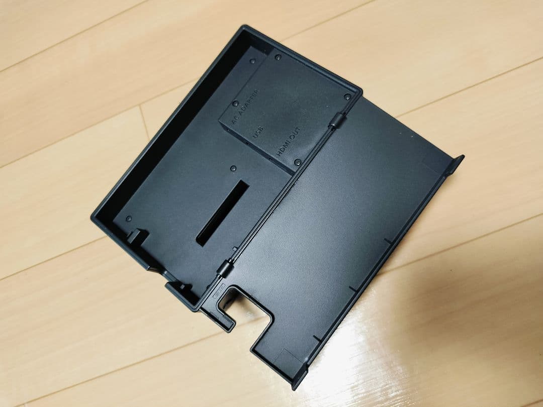 オリエンタルNintendo Switch 本体 ピカチュウイーブイ