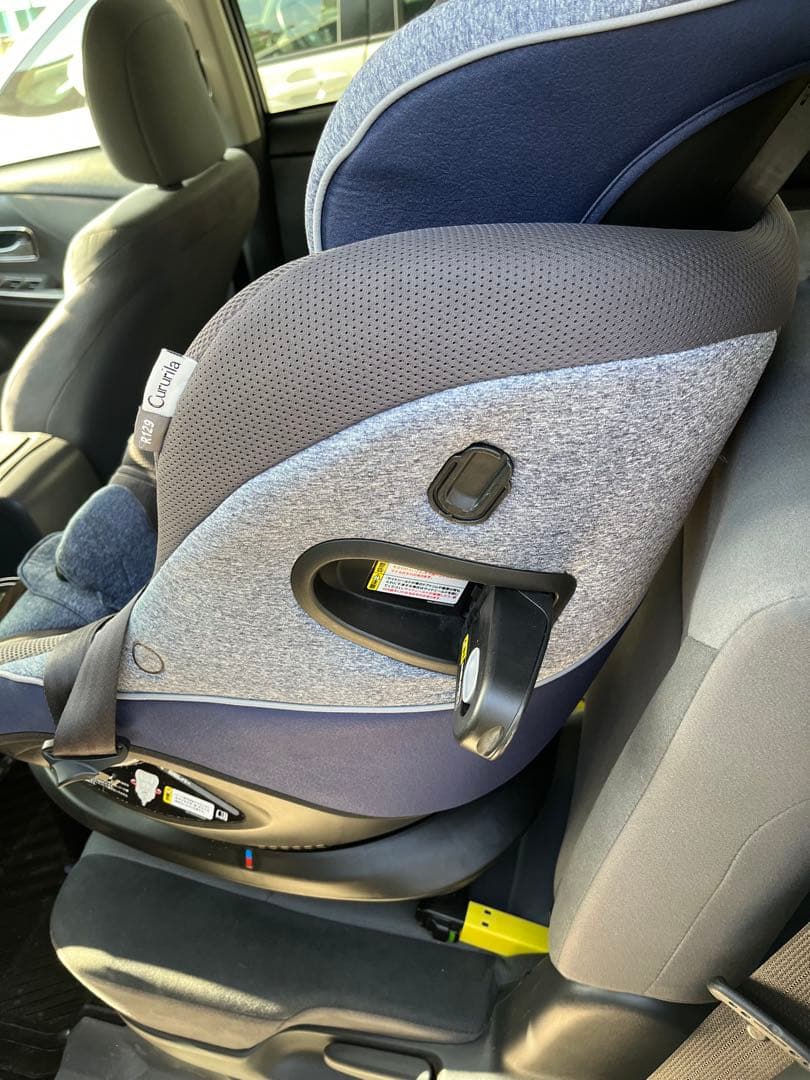 Aprica 車用チャイルドシート 後向き・前向き両用