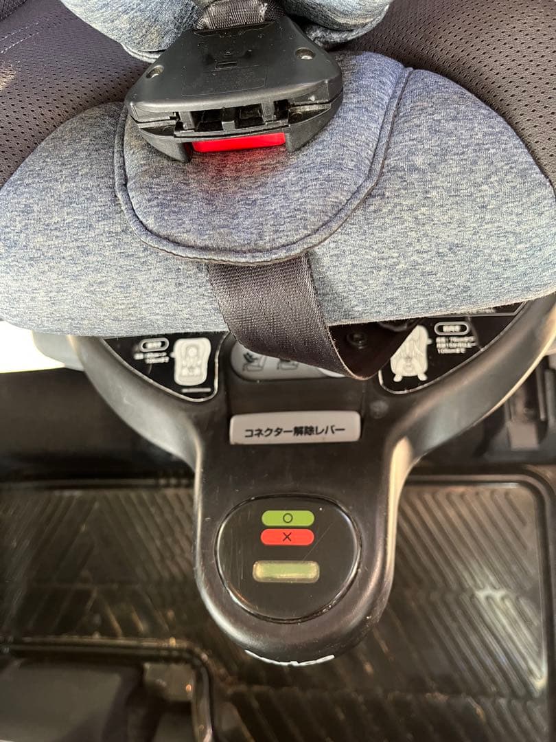 Aprica 車用チャイルドシート 後向き・前向き両用