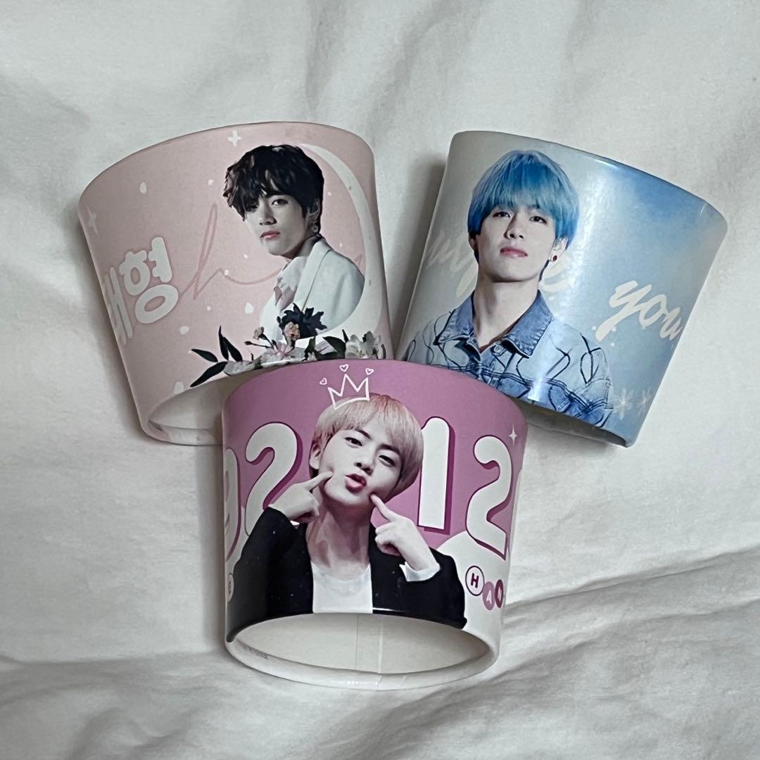 BTS V テテ FRI(END)Sカップホルダー コンポーズコーヒー カプホ