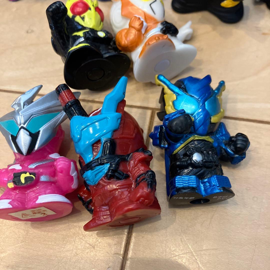 d*3様 仮面ライダー 指人形まとめ売り　200体以上