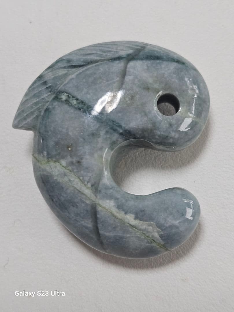 糸魚川翡翠飛龍勾玉４０mm　伝統工芸士作品