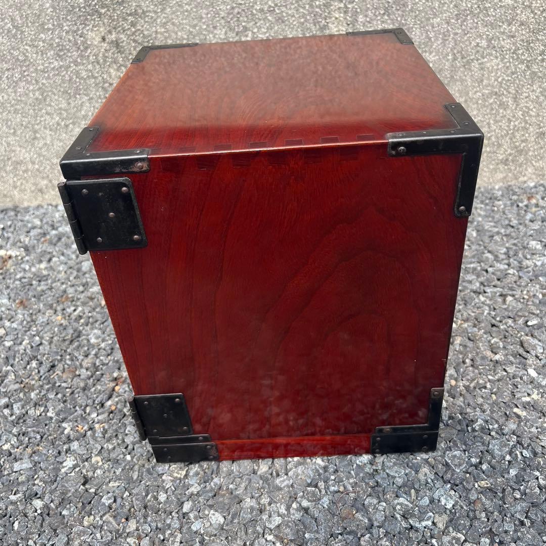 仙台箪笥 渡辺家具店 小箪笥 漆 欅 中桐 小引出 牡丹金具 伝統工芸