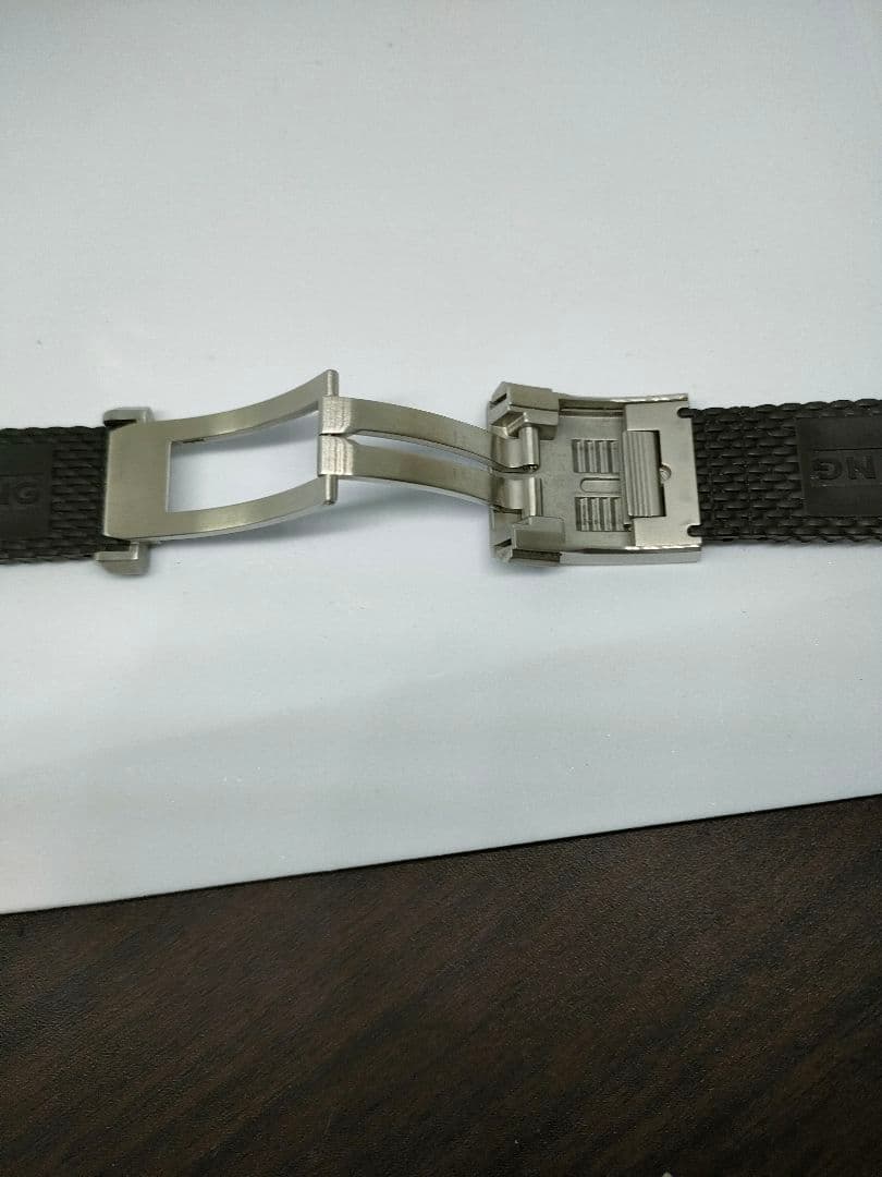 ブライトリング メッシュラバーベルト 22mm