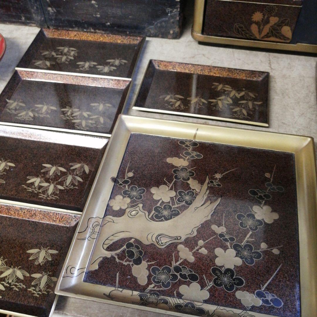 骨董 弁当箱 野点 茶道具 蒔絵 木製 木箱 正月飾り 大名 重箱