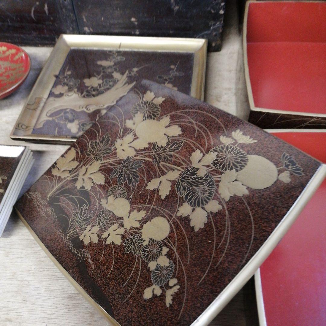 骨董 弁当箱 野点 茶道具 蒔絵 木製 木箱 正月飾り 大名 重箱
