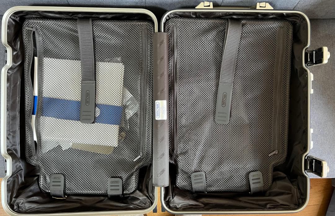 Rimowa トパーズ リモワ スーツケース