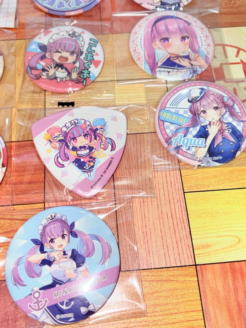 湊あくあ　缶バッジ　まとめ売り　オリジン　ダイナー　ホロツリー　夜明けのうた