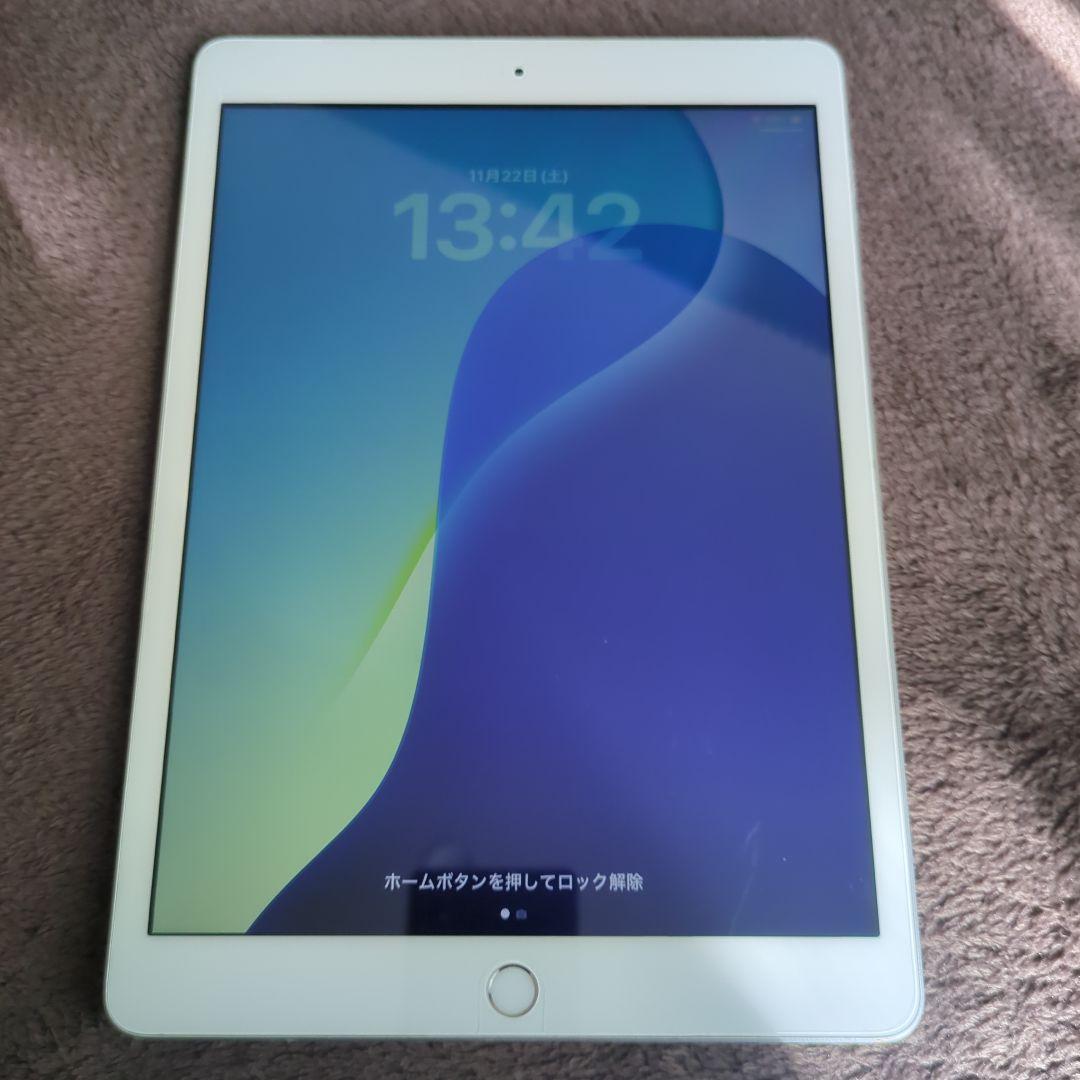 Apple iPad 8世代10.2インチ シルバー 本体 Apple iPad 10.2インチ 8th シルバー 本体 注文 Amazon.com : Apple