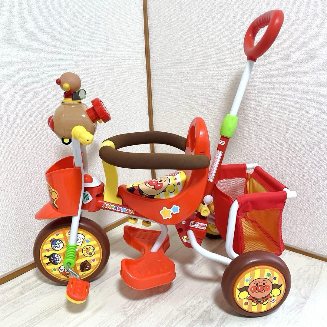 美品 エム・アンド・エム おでかけ三輪車 わくわくアンパンマンごう