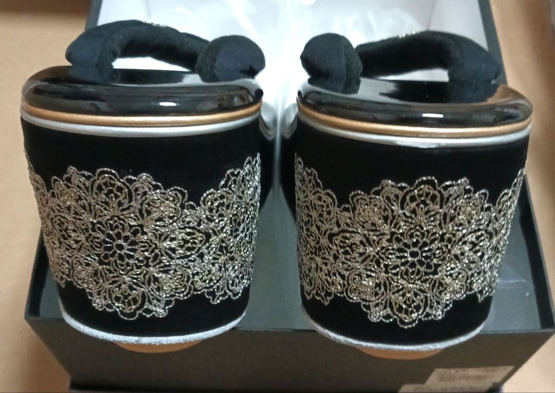 高級 草履・バッグ　刺繍 ラインストーン 厚底　豪華　成人式（振袖）卒業式（袴）