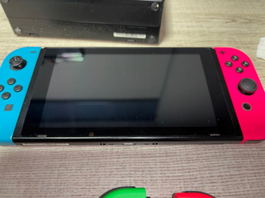 箱付き美品Nintendo Switch 本体