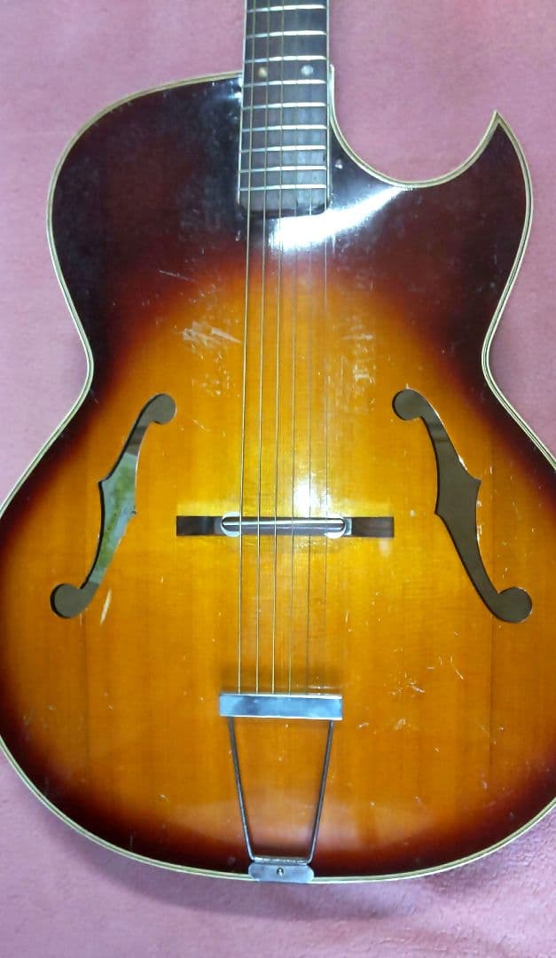 鈴木バイオリン製作】 P-20 アーチトップギター 60年代製造