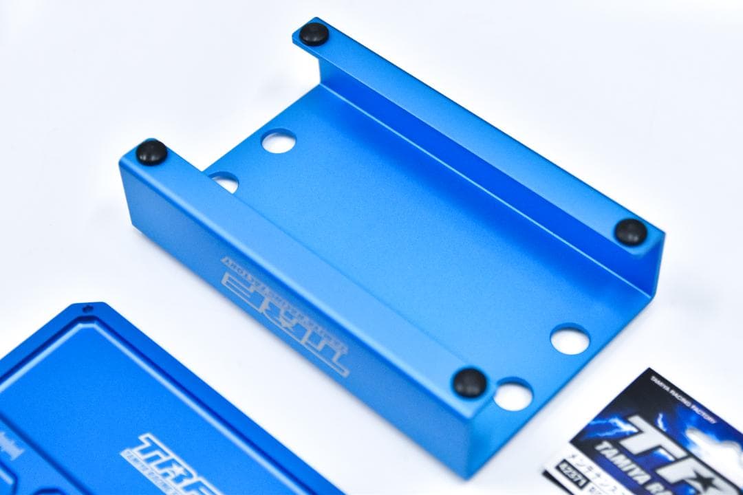 タミヤ TRF 2点セット （ メンテナンススタンド ／ アルミパーツトレイ）