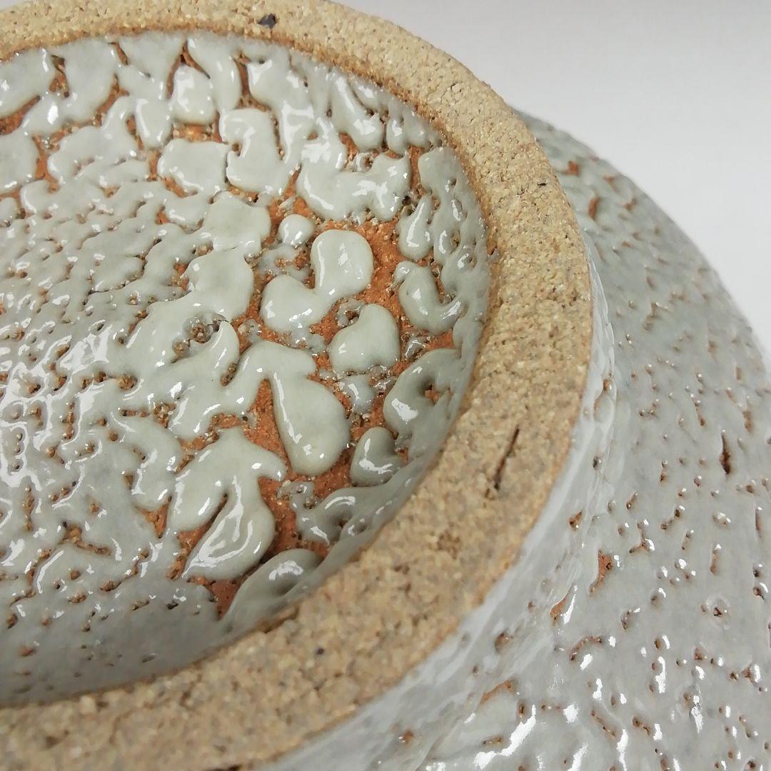 W142 茶碗 『肥前黒牟田焼』『鉄絵草花文』『丸田正美 造』 共箱