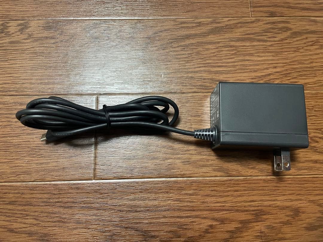 Nintendo Switch本体　保護フィルム付き