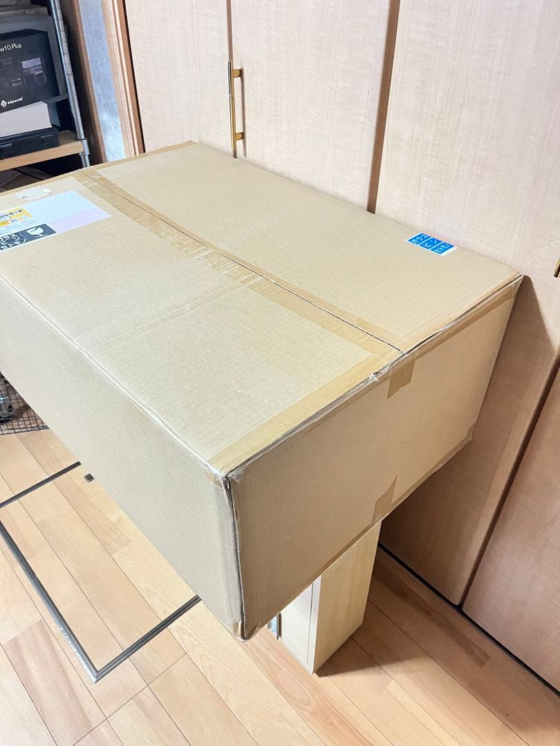 商品未開封　『バットマンビギンズ』バットモービルMMS596