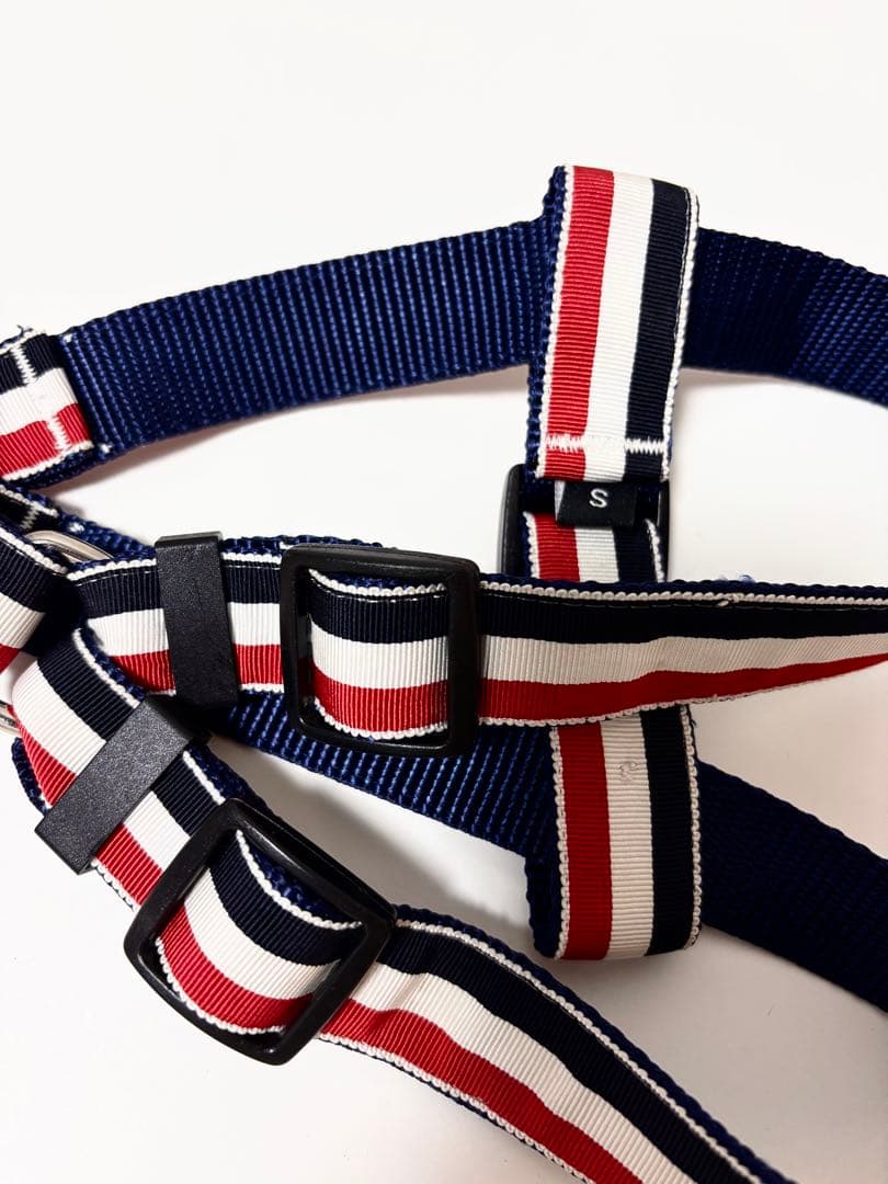 THOM BROWNE】ドックハーネス 犬用 ペット用品 トリコロール S