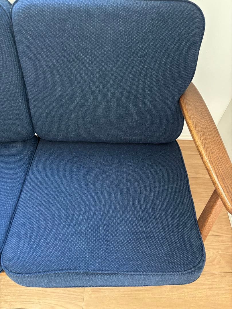 Lewisオリジナル2シーターソファ ネイビー 値段交渉 可 Lewis