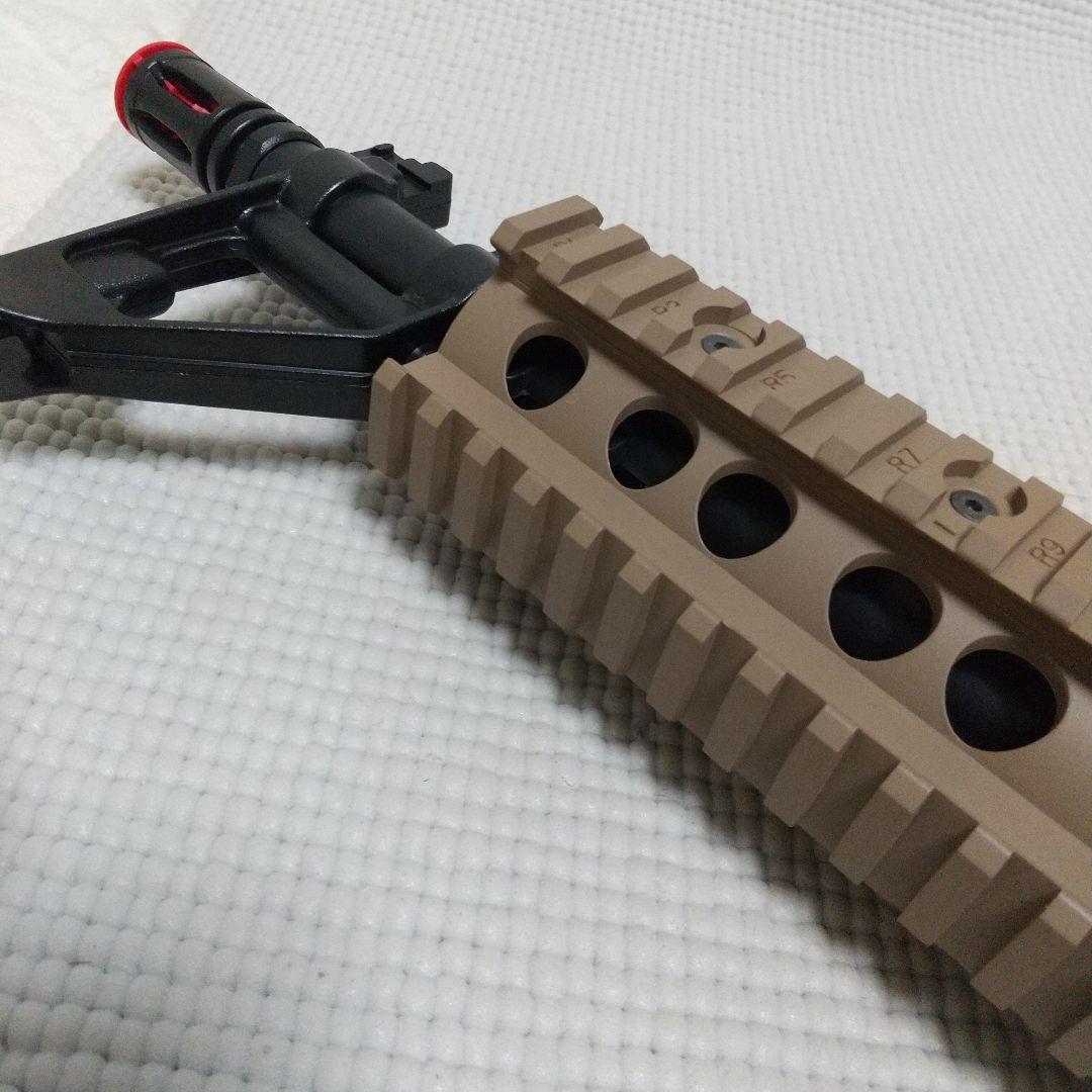 p*n様 美品 マルイ電動ガン『M4CQBタンカラーモデル』ライトプロ 10禁
