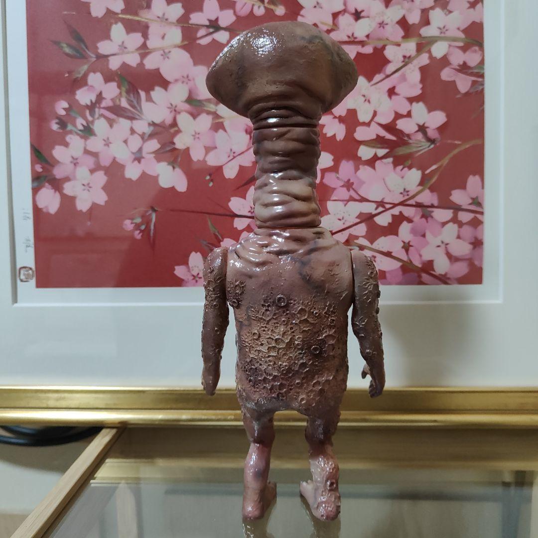 26号　鬱血ぴーちゃん　ソフビ