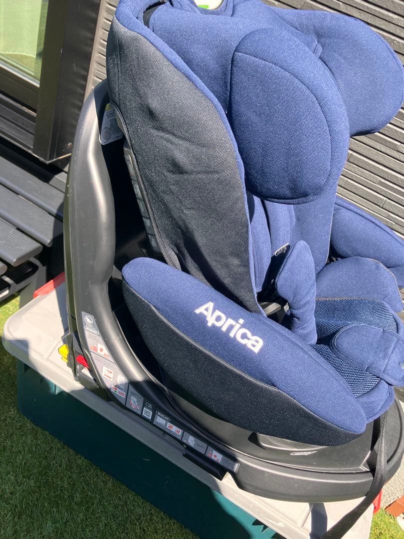 アップリカ　ディアターンプラスISOFIX