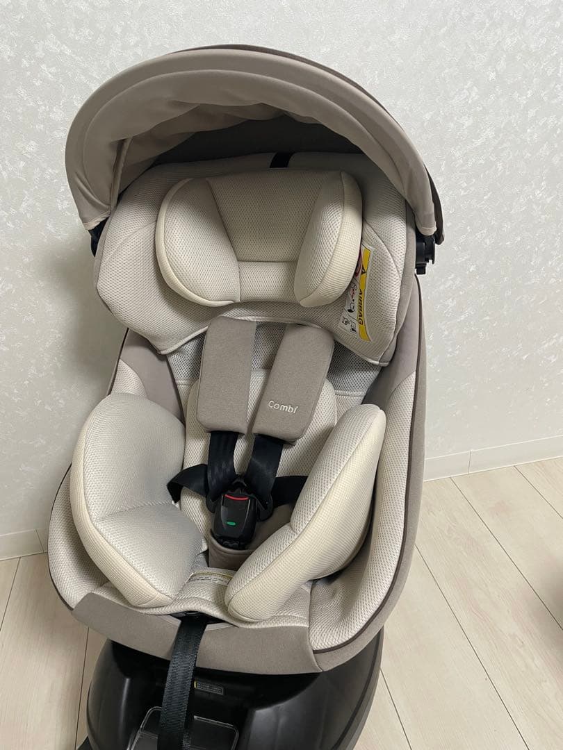 クルムーヴ スマート ISOFIX エッグショック tete a tete