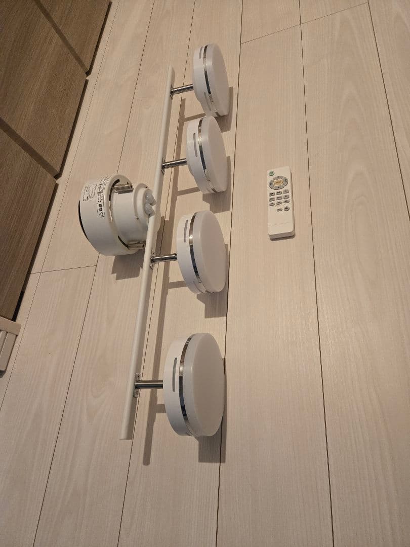 4灯LEDシーリングライト(YP787C ミドルブラウン) | ニトリネット【公式