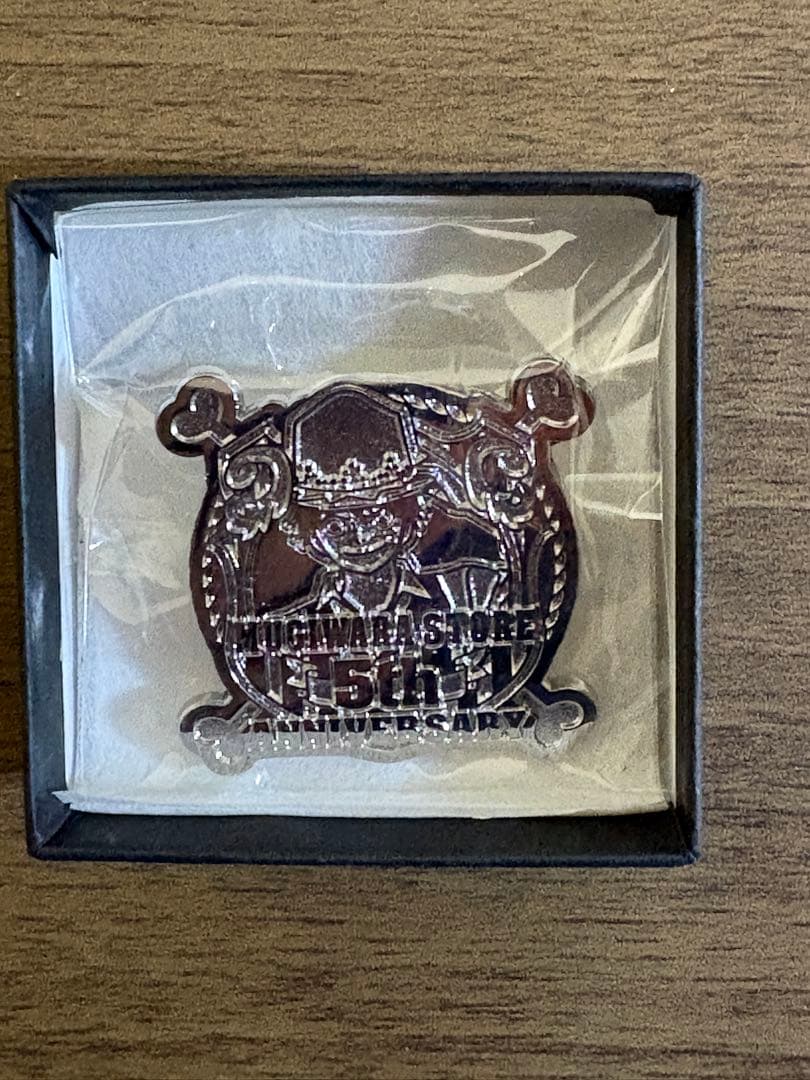 ONE PIECE MUGIWARA STORE 5周年ピンバッジ