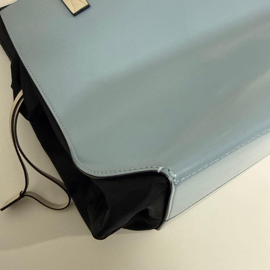 MARNI ライトブルー ブラック ショルダーバッグ