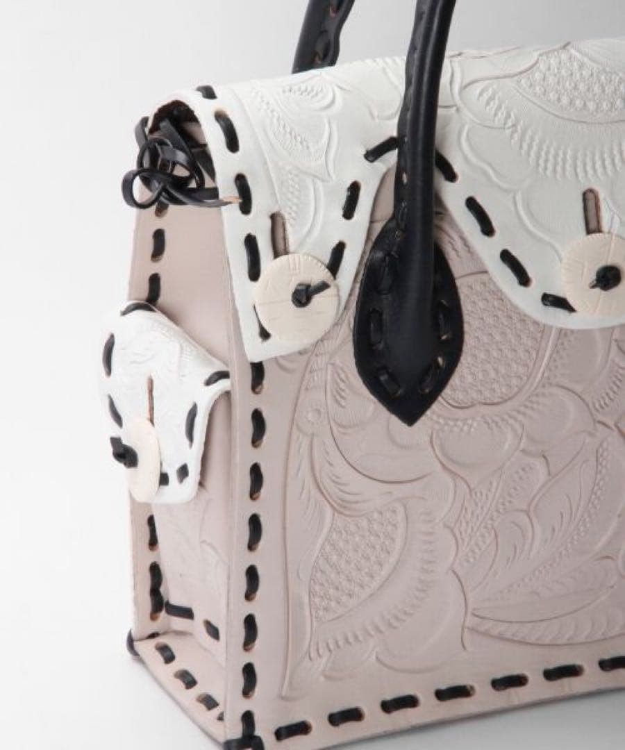 新品未使用　グレースコンチネンタル　BI Maestra S