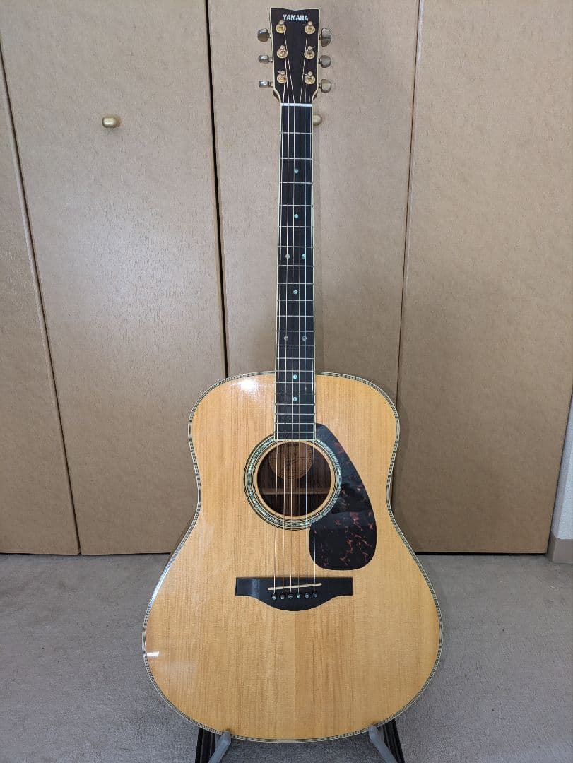 YAMAHA アコースティックギター ギターケース付き