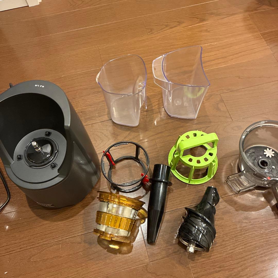 Kuvings スロージューサー EVO820 ブラック／高性能・静音設計