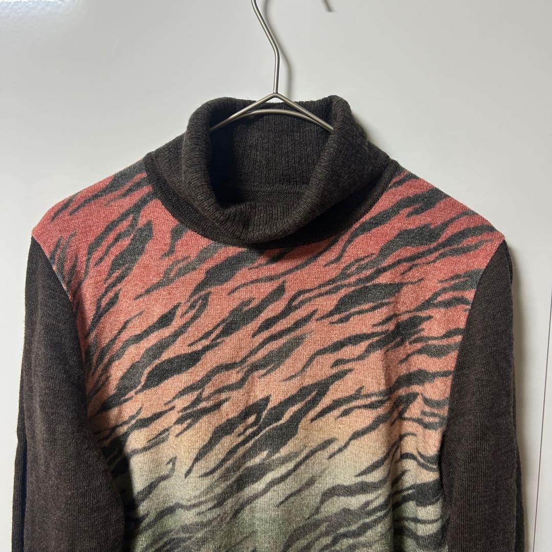 2633☆EVEX by CRZIA ゼブラ柄 タートルネックニット 毛100% - メルカリ
